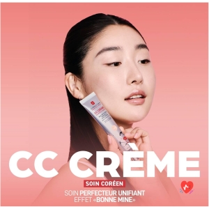 CC crème illuminateur visage SPF 25 à la Centella