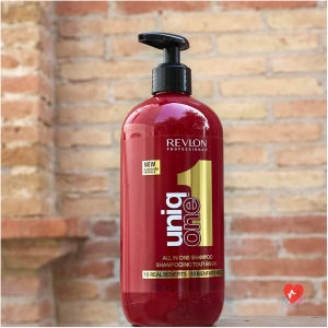 Revlon Professional UniqOne - Shampoing et Après shampoing 2en1 - Soin des Cheveux, Formule Vegan - Tous Types de Cheveux - Shampoing Hydratant - 490ml - Soin Cheveux Secs et Abimés
